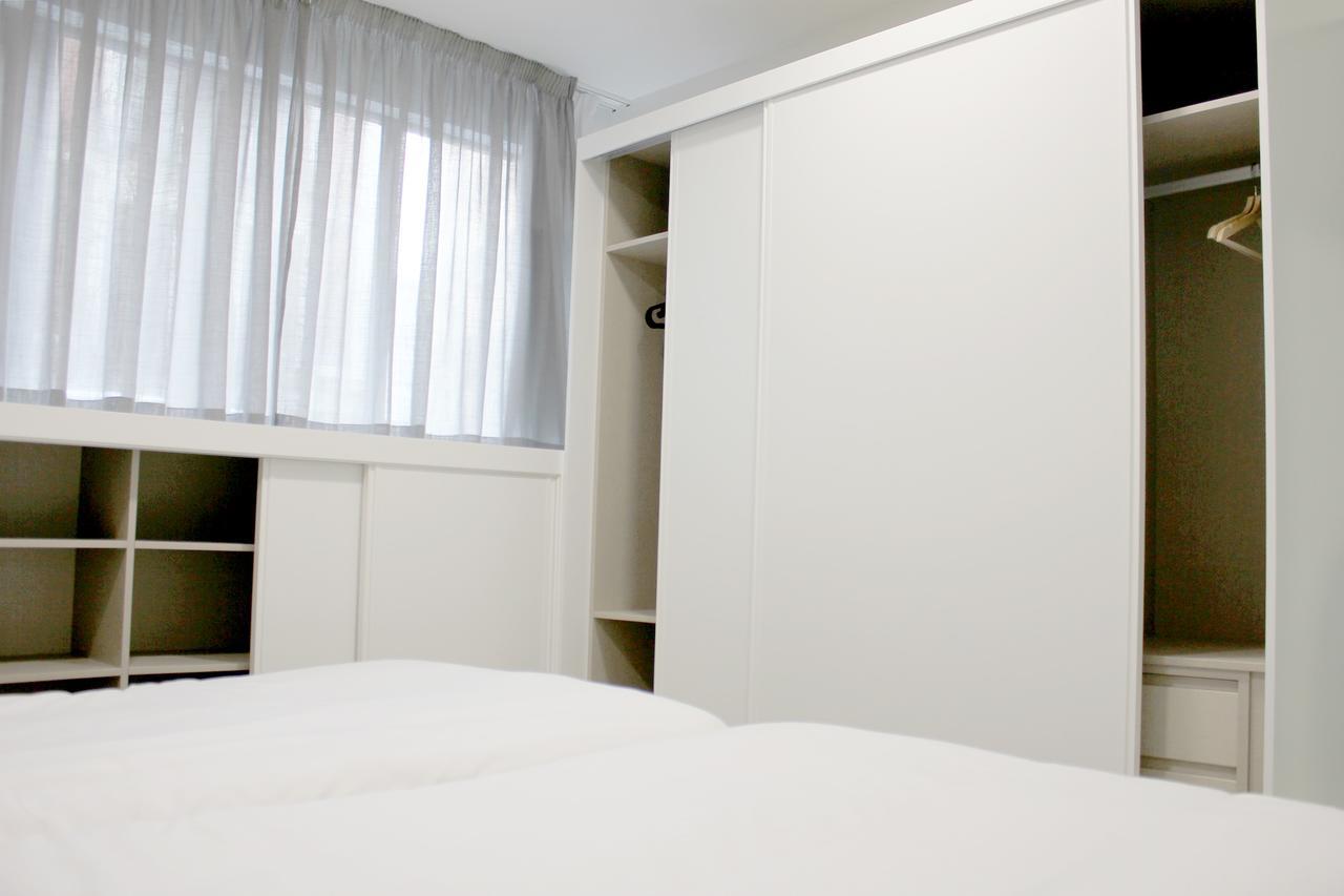 Apartamentos Funway มาดริด ภายนอก รูปภาพ